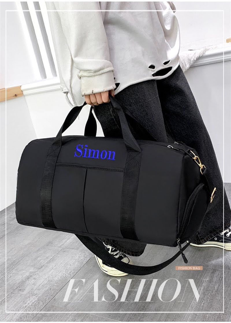 Personalized sports bag with name embroidery