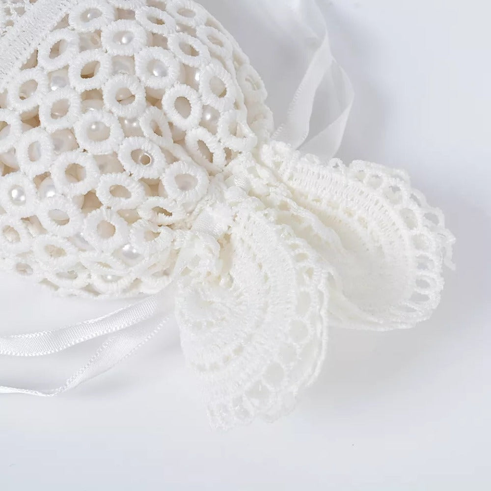 sachet dragées mariage en dentelle et crochet