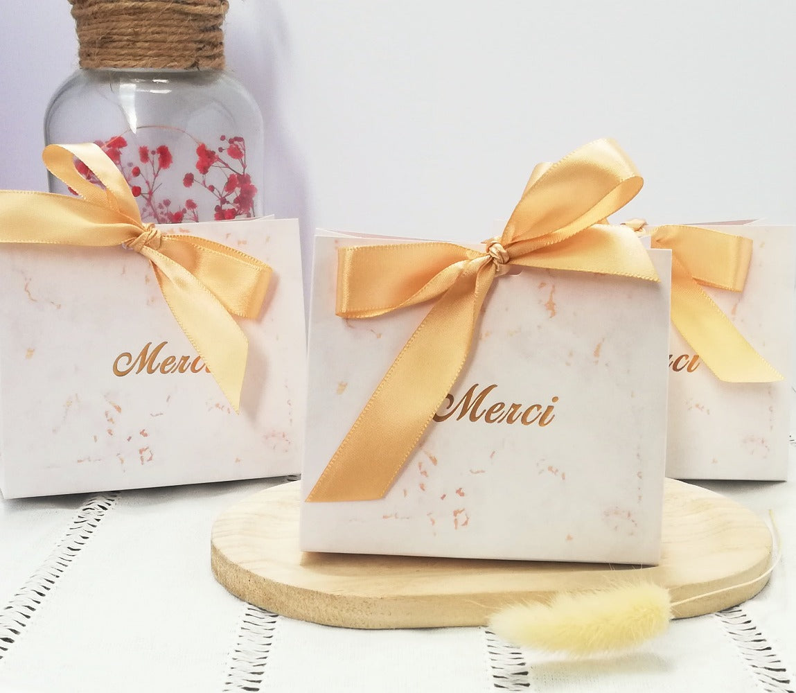 Sac cadeaux Merci