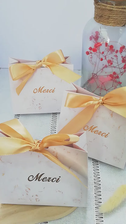 Sacs cadeaux invités "Merci"