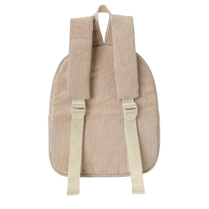 Détail des bretelles rembourrées et ajustables du sac à dos enfant pour un confort optimal.
